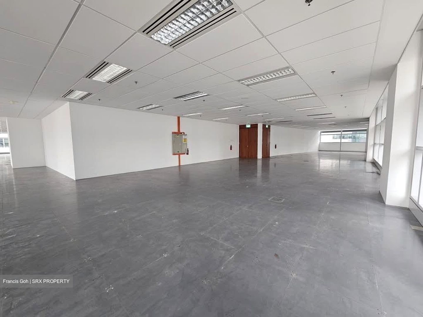 Samsung Hub (D1), Office #577064431